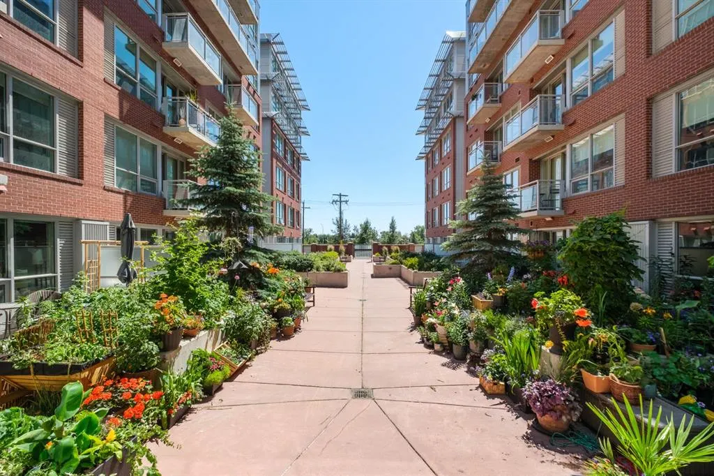63 Inglewood Park SE, #512