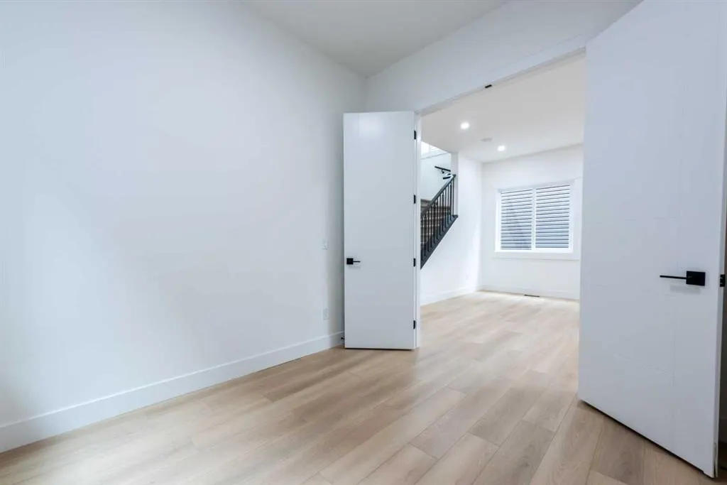 1102 Midtown Avenue SW
