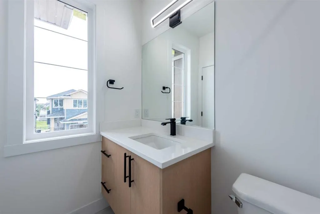 1102 Midtown Avenue SW