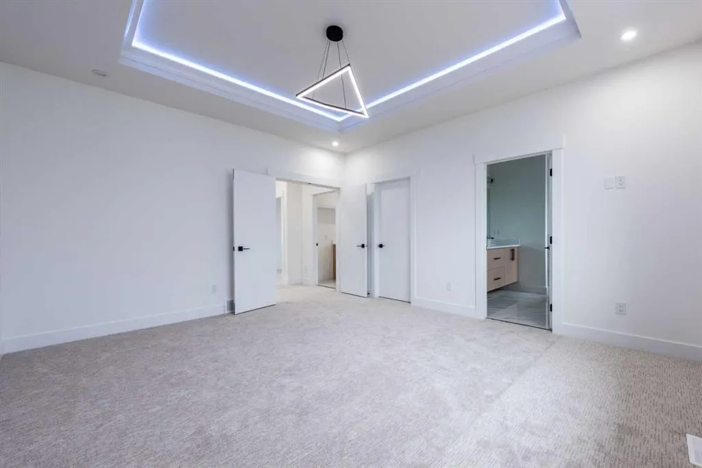 1102 Midtown Avenue SW