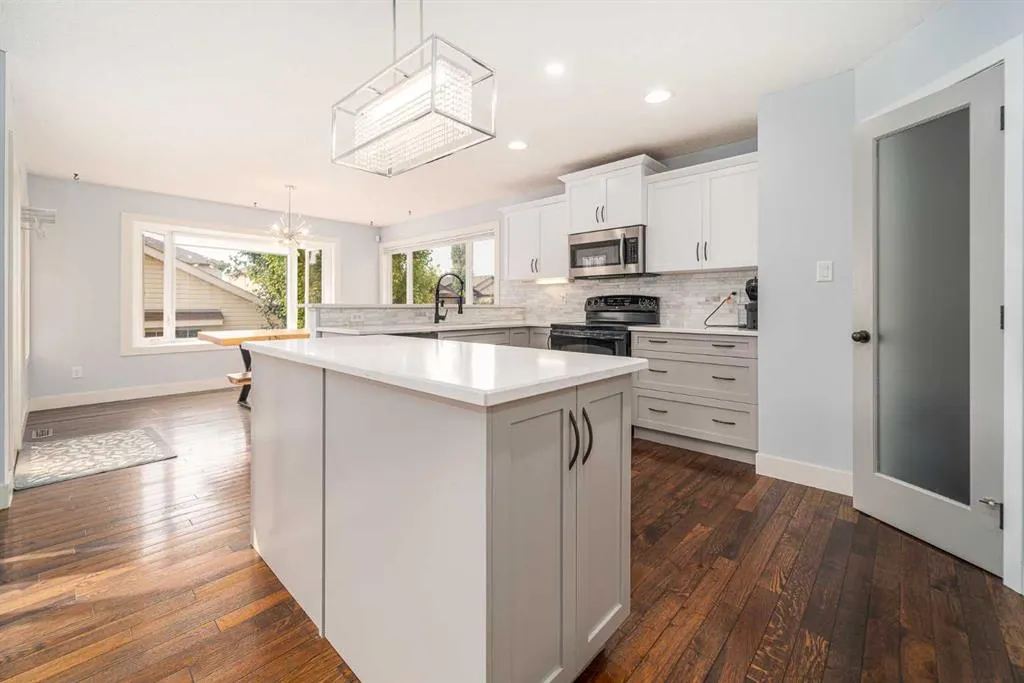170 Southgate Boulevard S