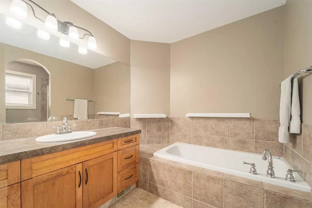 170 Southgate Boulevard S