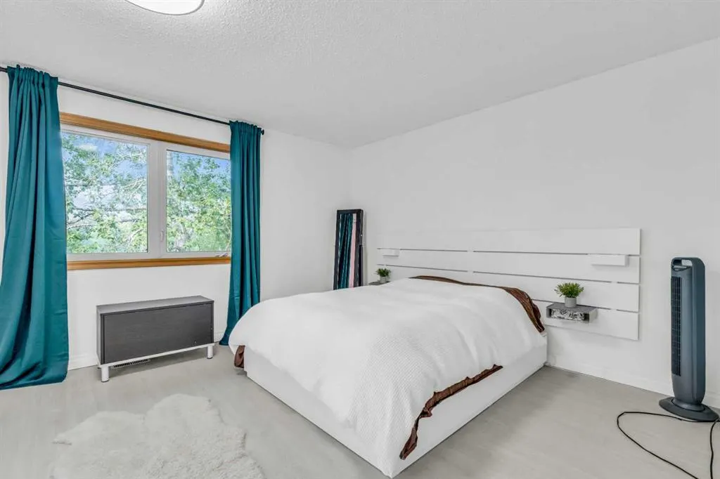 803 Varsity Estates Drive NW, #10