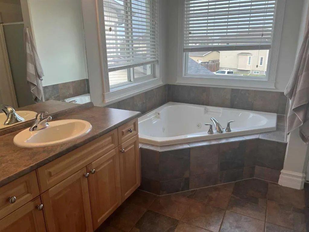 146 Plamondon Way
