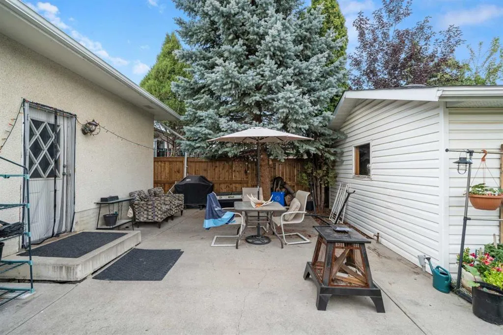 71 Queen Alexandra Close SE