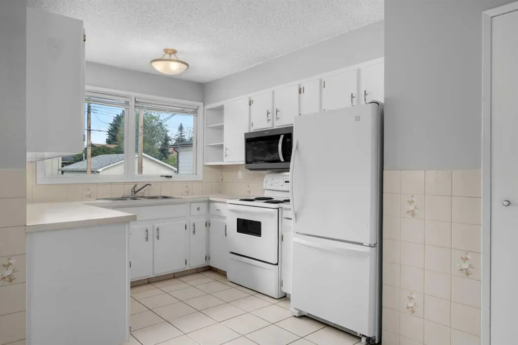 71 Queen Alexandra Close SE