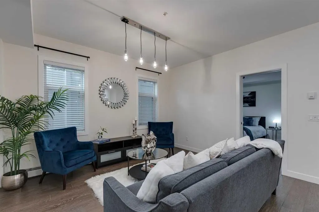 2702 17 Avenue SW, #111