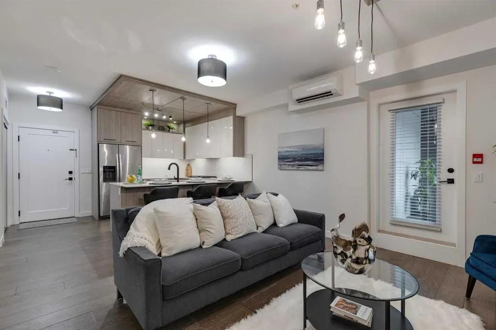 2702 17 Avenue SW, #111