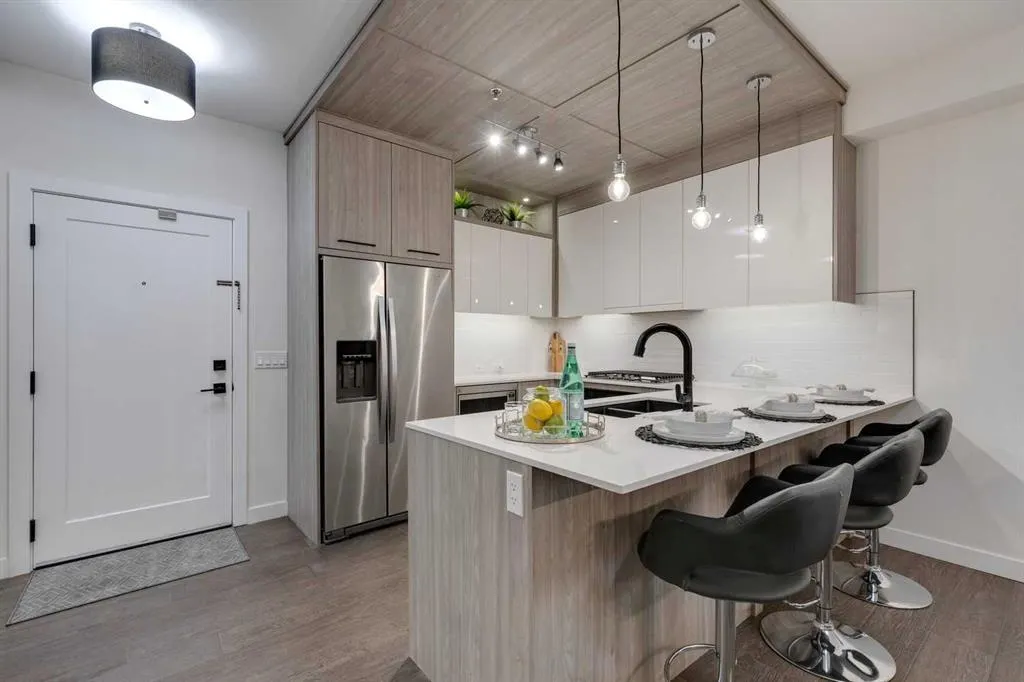 2702 17 Avenue SW, #111
