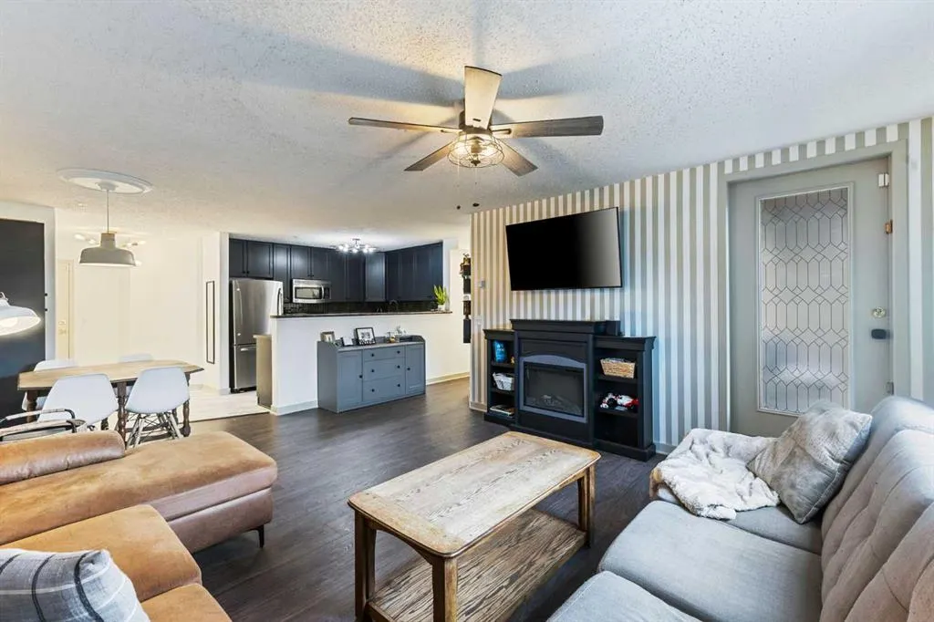 8810 Royal Birch Boulevard NW, #1111