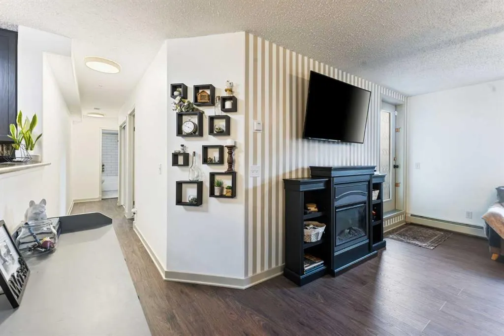 8810 Royal Birch Boulevard NW, #1111