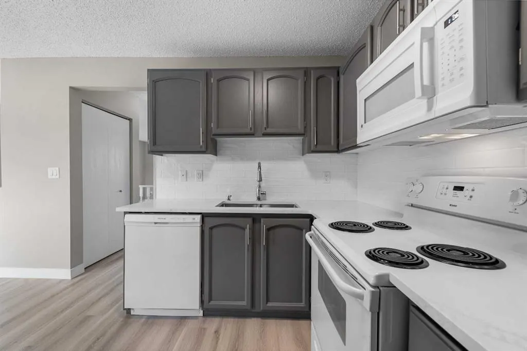 59 Doverville Way SE