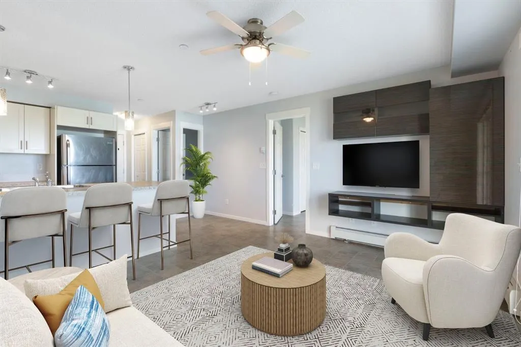 279 Copperpond Common SE, #3303