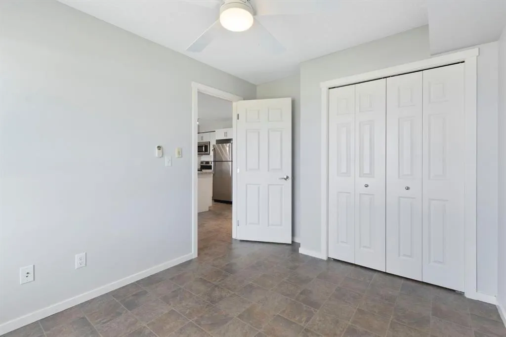 279 Copperpond Common SE, #3303