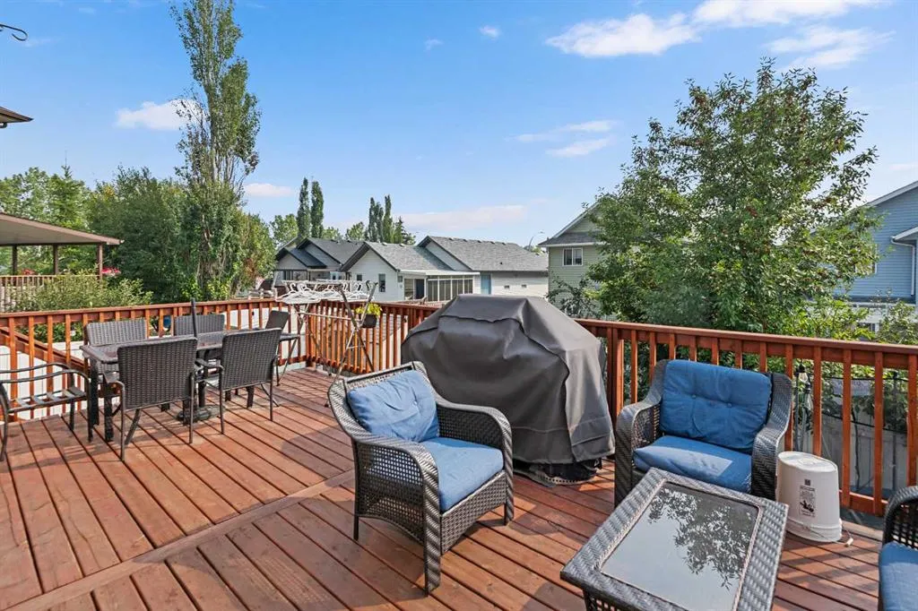 18 Big Springs Hill SE
