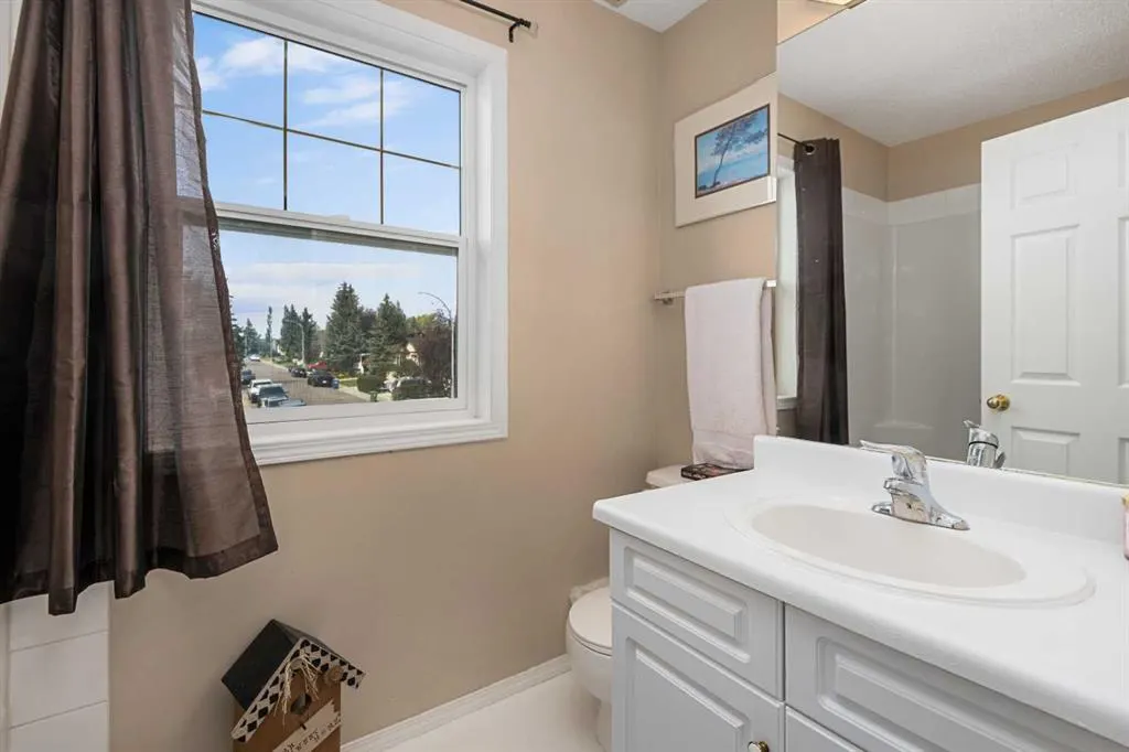 18 Big Springs Hill SE