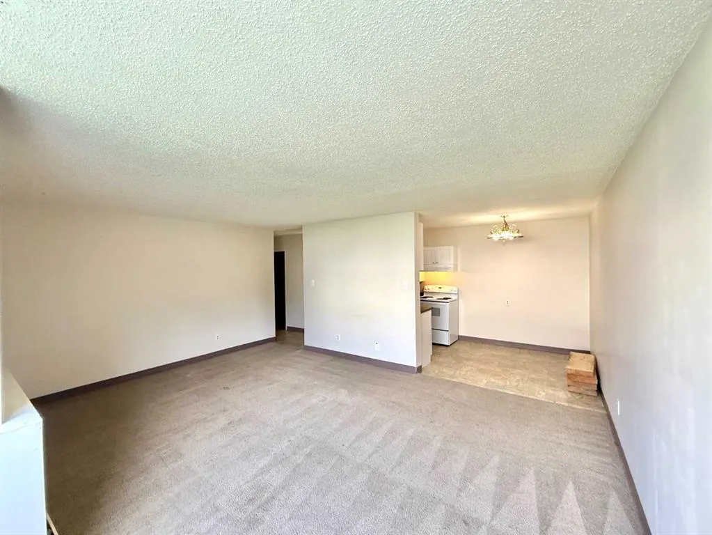 111 Charles Avenue, #115