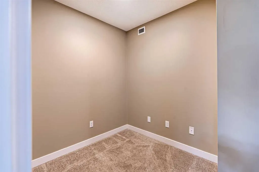 403 Mackenzie Way SW, #1407