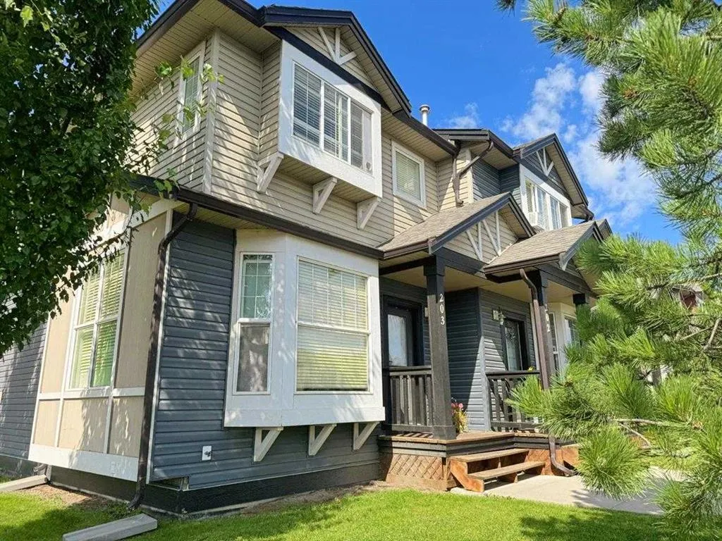 2066 Luxstone Boulevard SW, #203