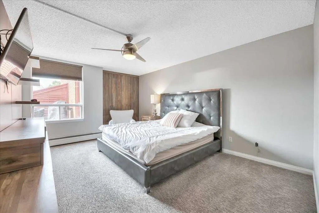 1505 8 Avenue NW, #405