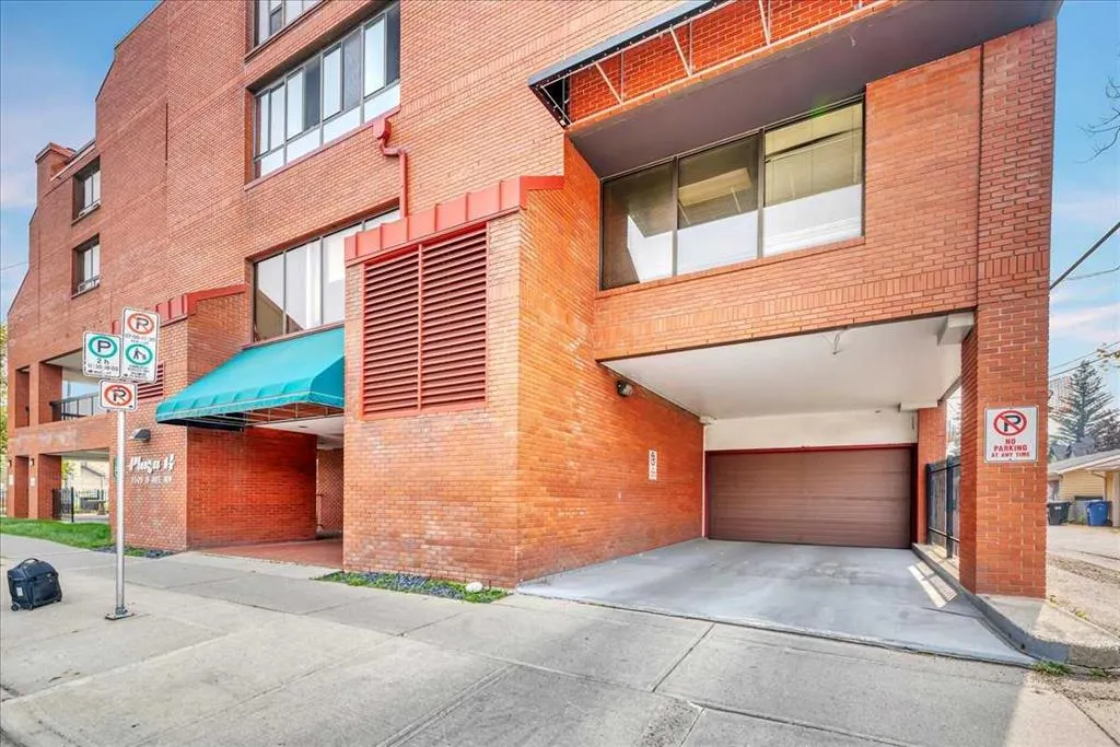 1505 8 Avenue NW, #405