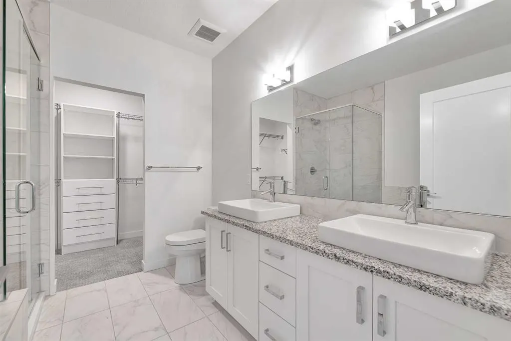 100 Sierra Morena Manor SW
