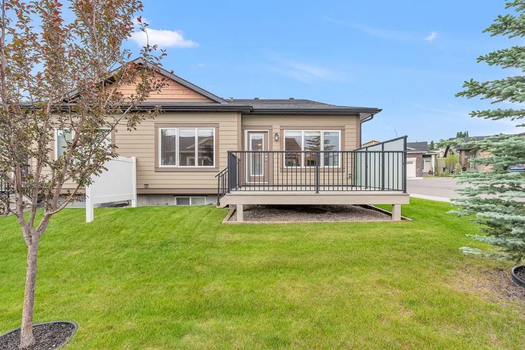 100 Sierra Morena Manor SW