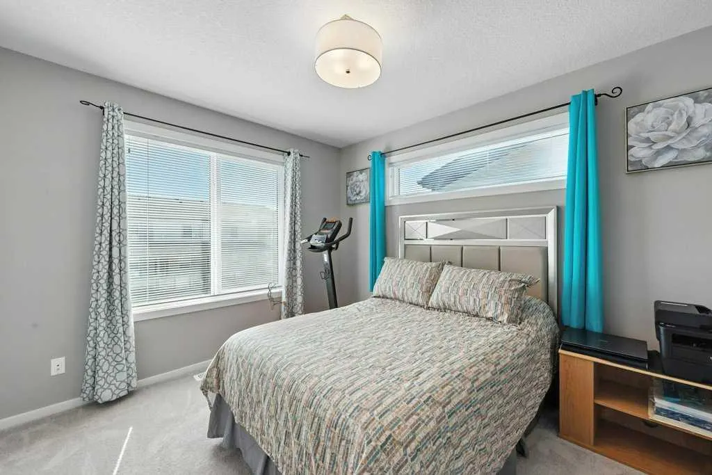120 Redstone Walk NE, #201