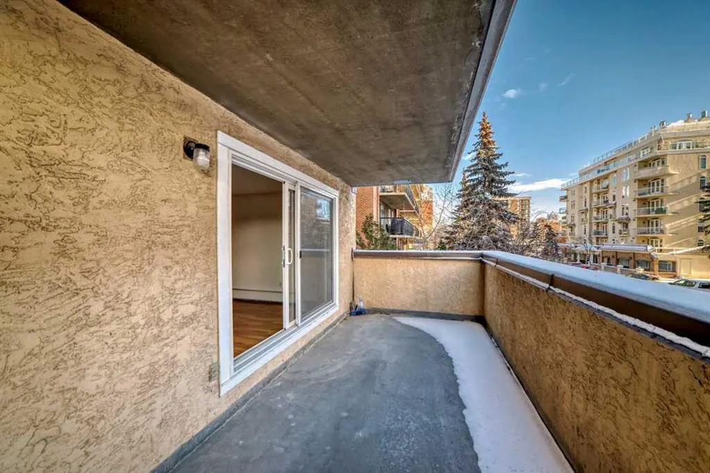 1334 12 Avenue SW, #201