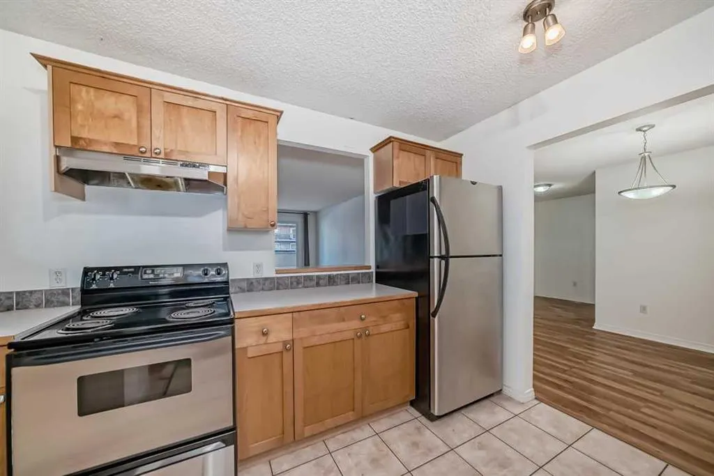 1334 12 Avenue SW, #201