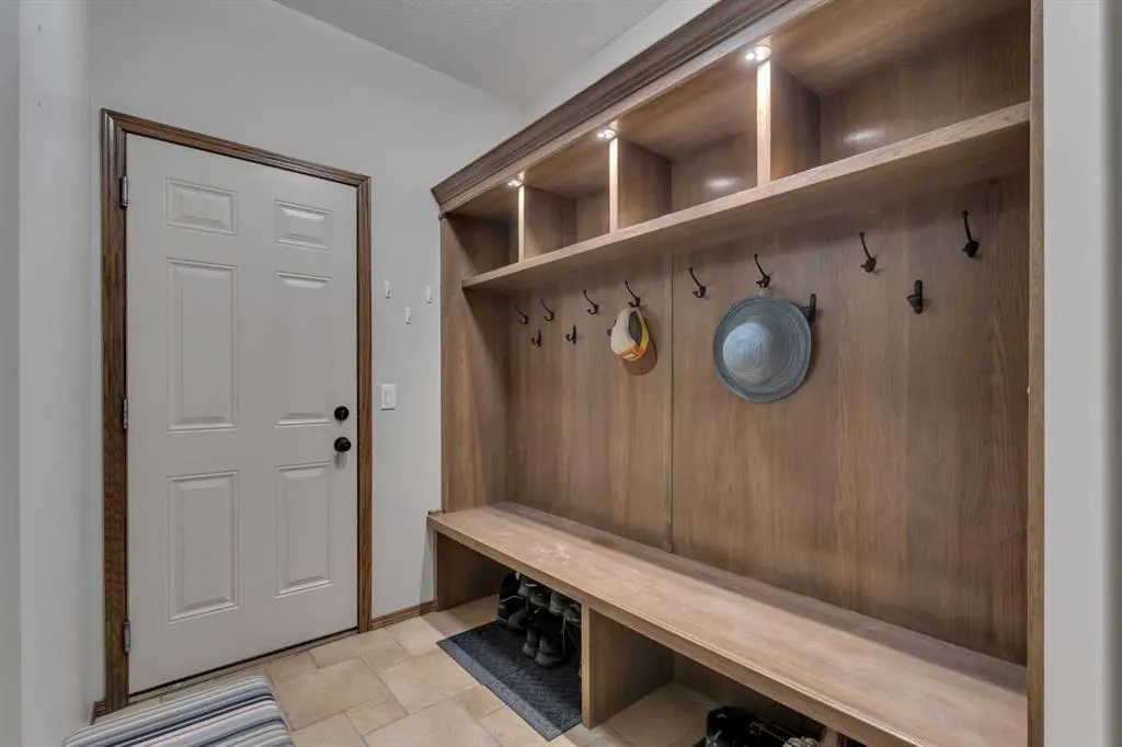 168 Sunset Close