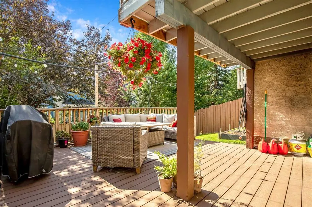 19 Hawkfield Way NW