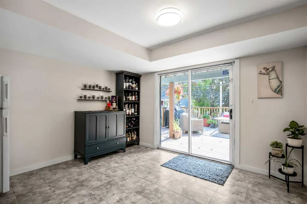 19 Hawkfield Way NW