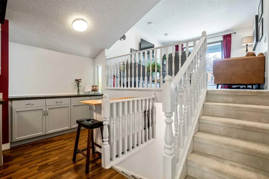 19 Hawkfield Way NW