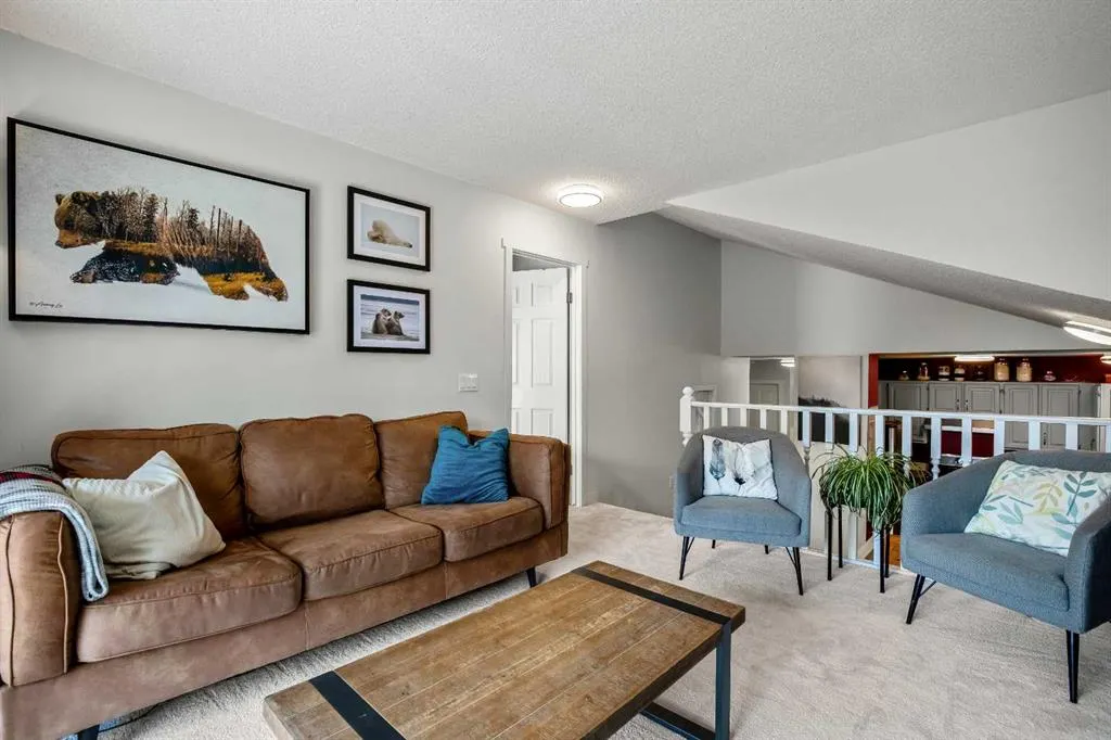 19 Hawkfield Way NW