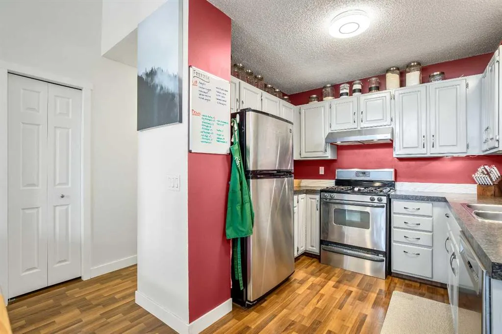 19 Hawkfield Way NW