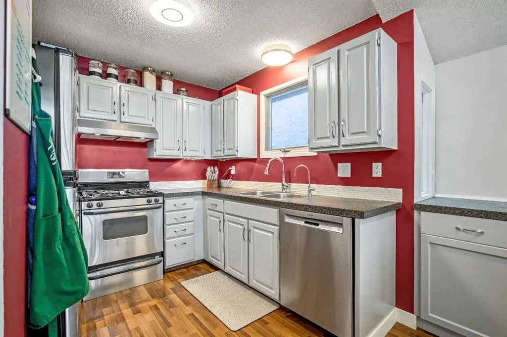 19 Hawkfield Way NW