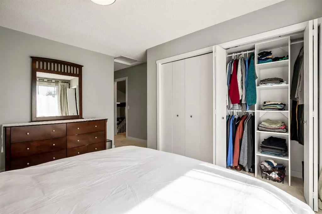 19 Hawkfield Way NW