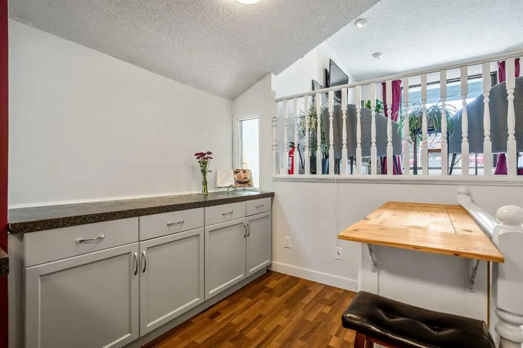 19 Hawkfield Way NW