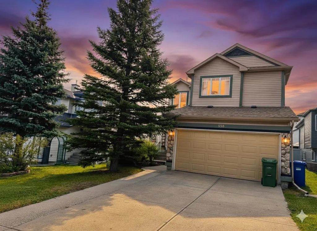 880 Somerset Drive SW