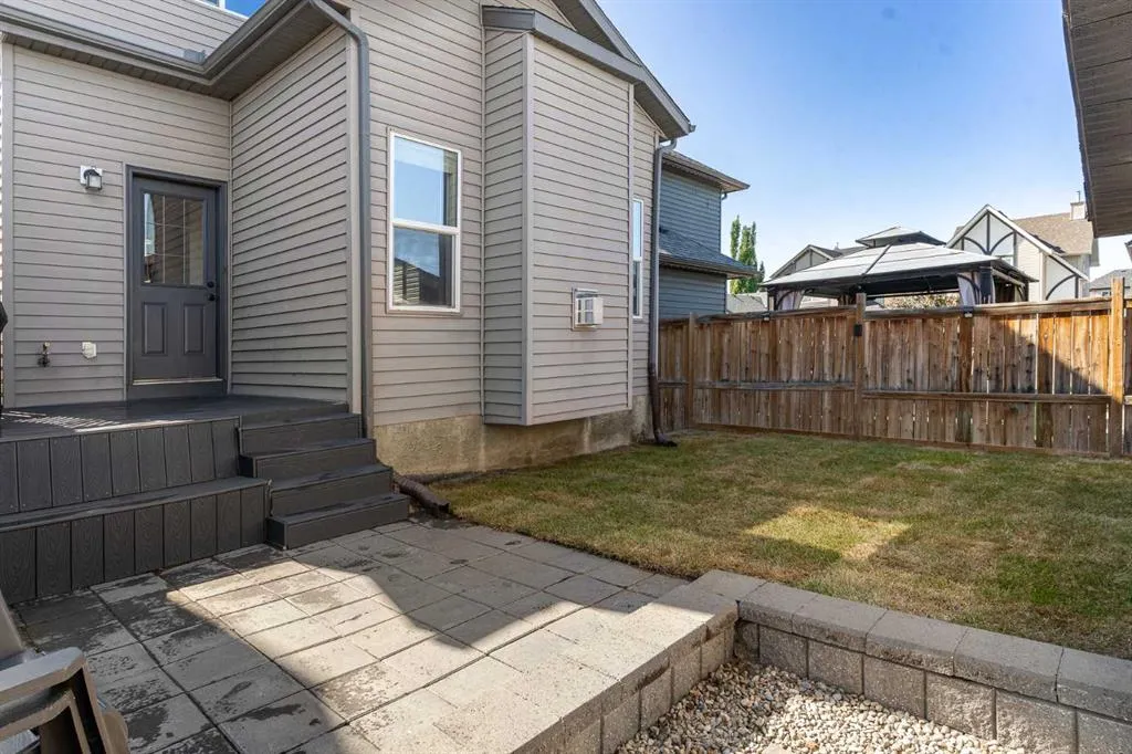 255 Silverado Range Close SW