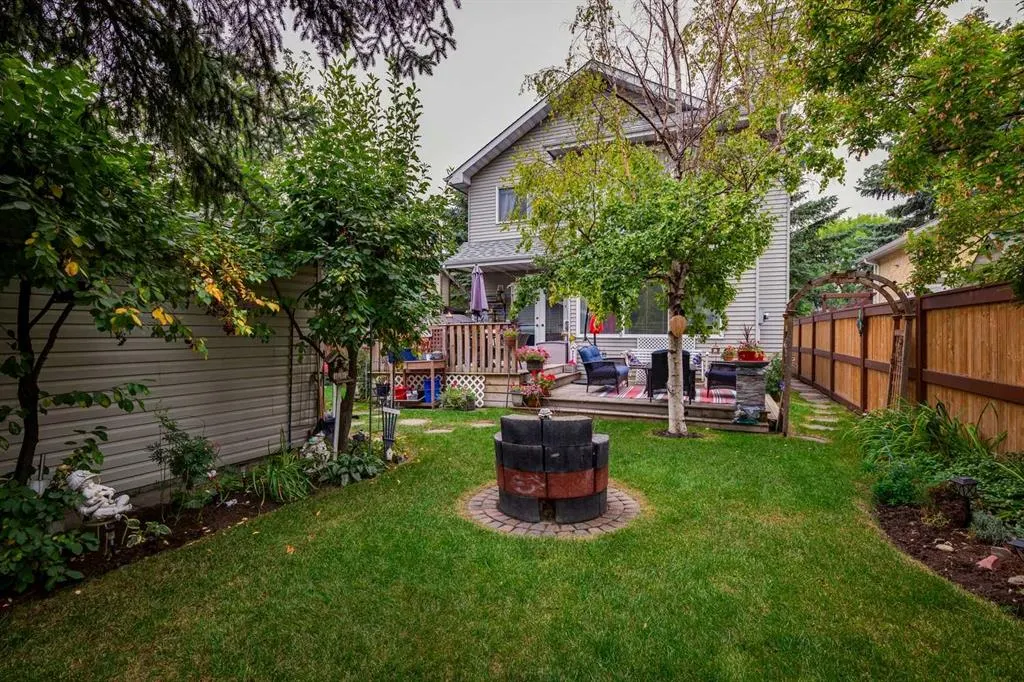 888 Riverbend Drive SE