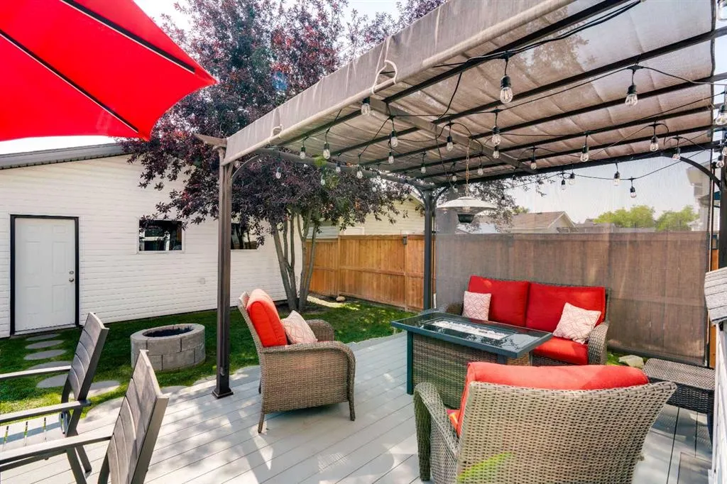 151 Tarington Green NE