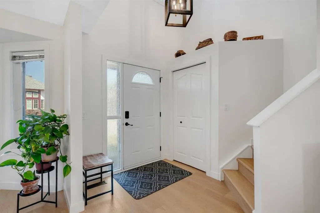 151 Tarington Green NE