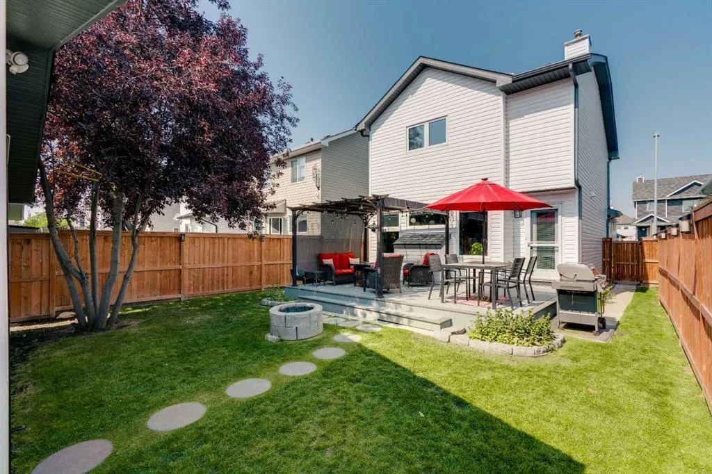 151 Tarington Green NE