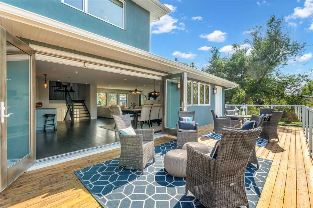 5444 Varsity Drive NW