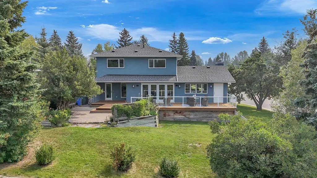 5444 Varsity Drive NW