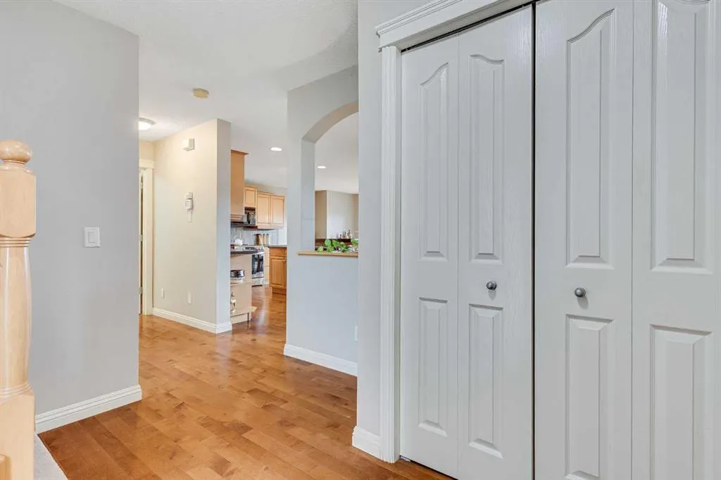 120 Covehaven Terrace NE