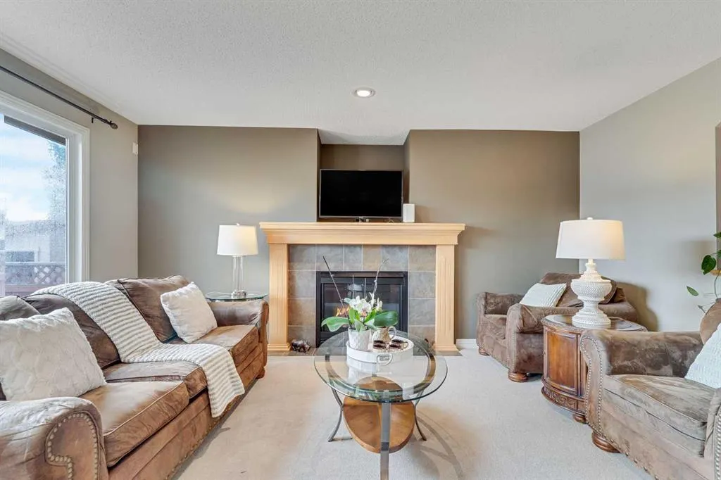 120 Covehaven Terrace NE