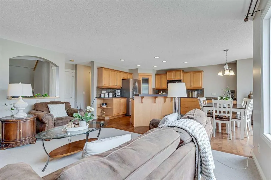 120 Covehaven Terrace NE